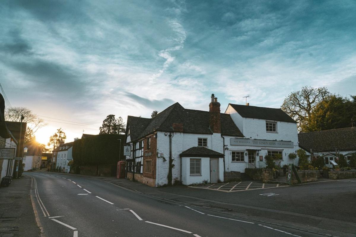 切尔滕纳姆The Prestbury Annexe公寓 外观 照片